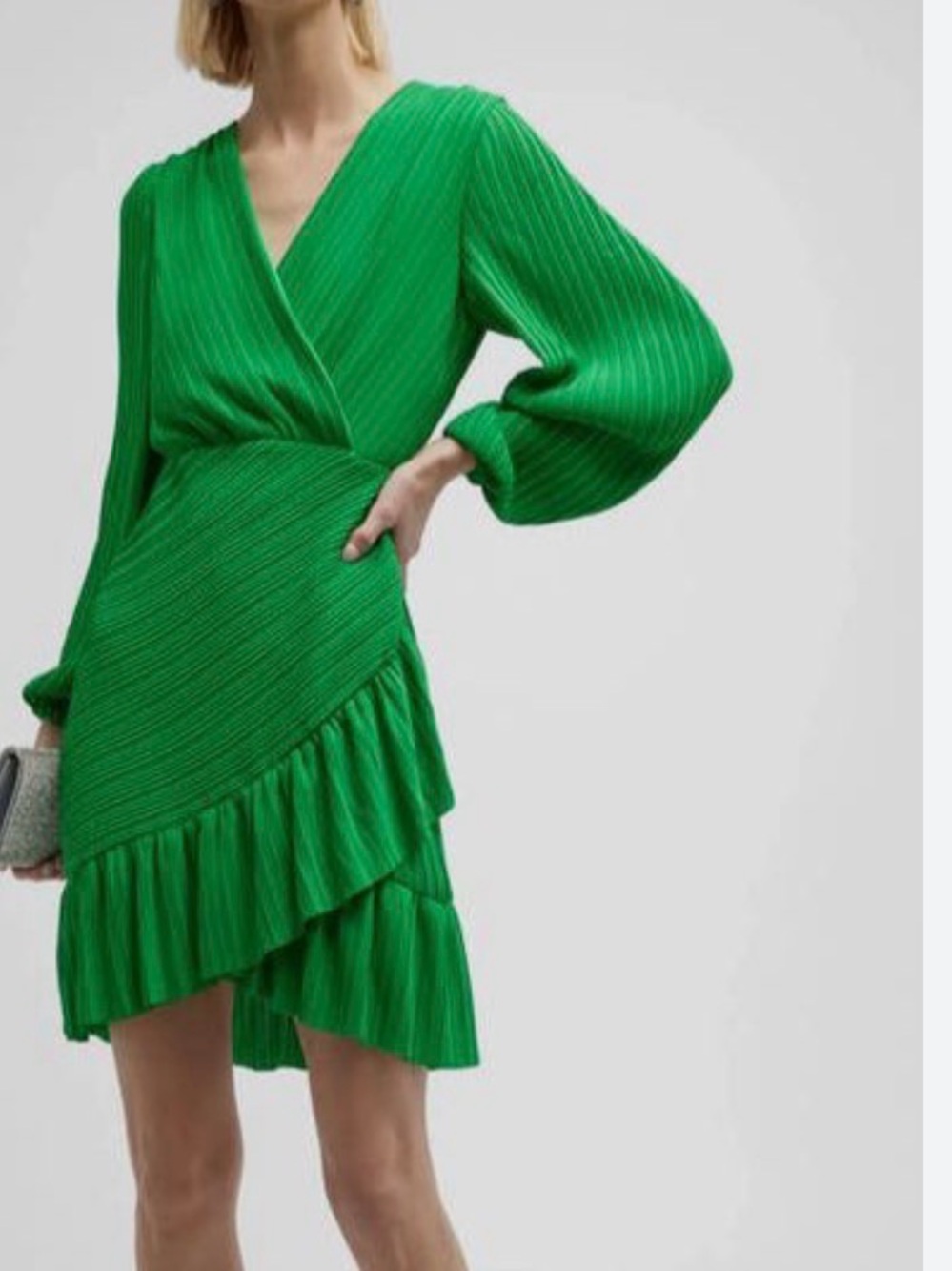 One33 social green dress